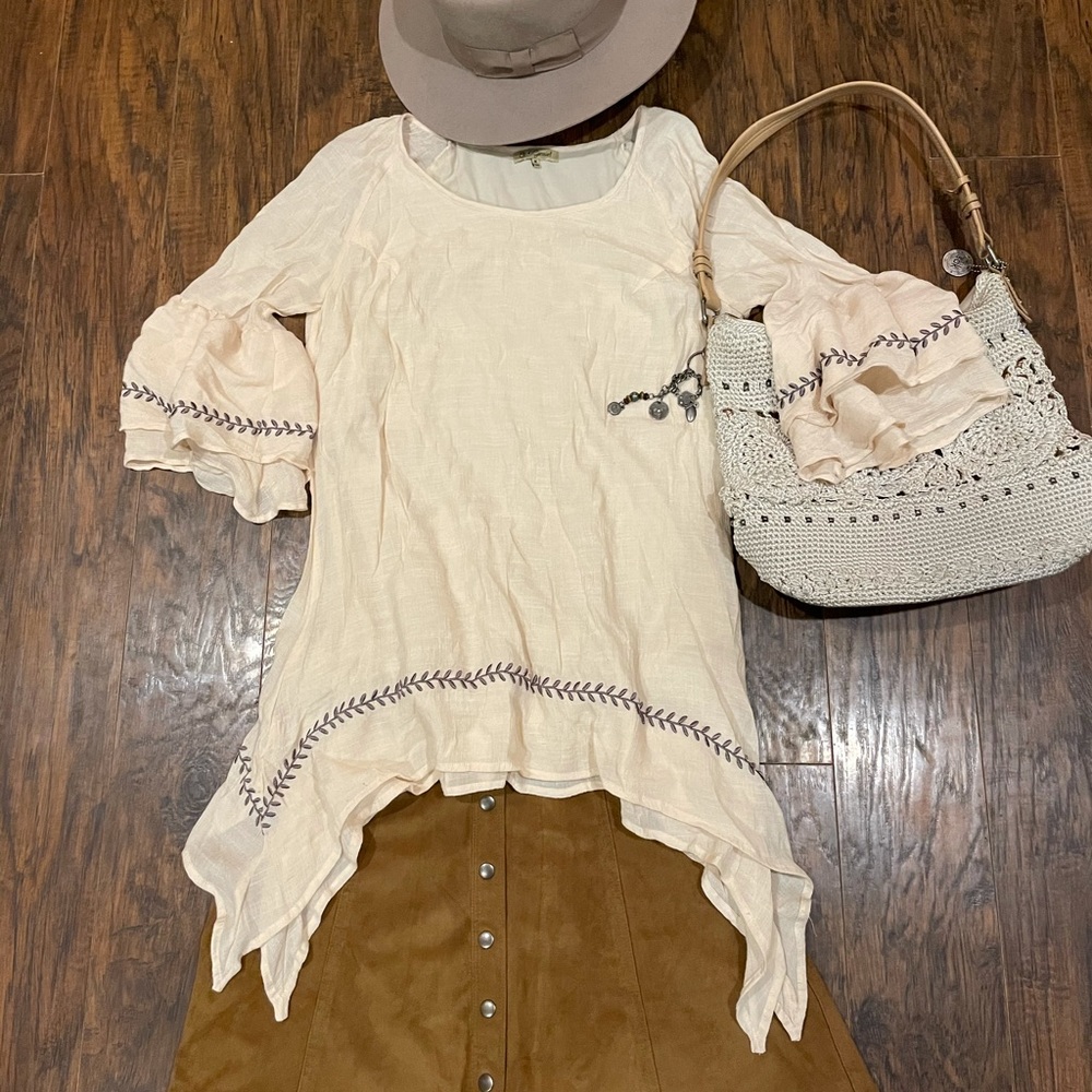 Creme embroidered tunic style top with bell sleeves